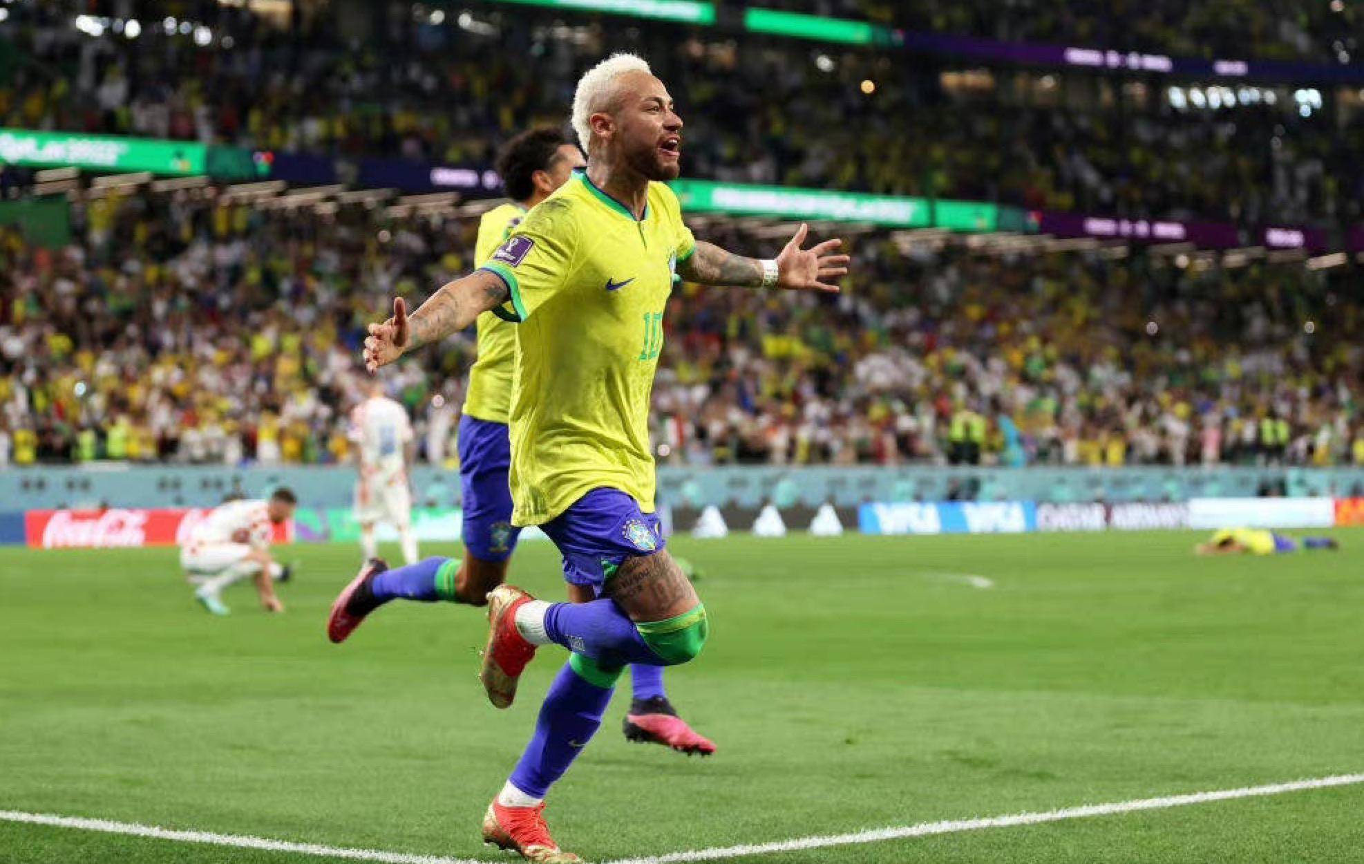 的深度融合 的深度融合