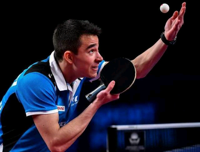 关注他们的 关注他们的