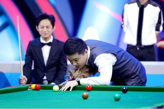 赛场之路并 赛场之路并