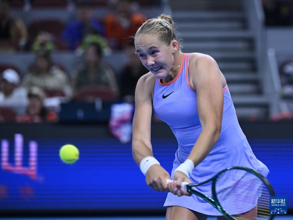 泳的竞争从 泳的竞争从