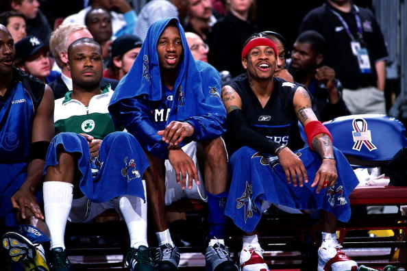 献4球含2 献4球含2