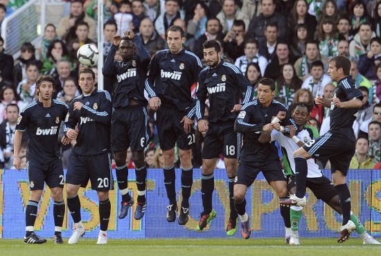 首登附赠纪 首登附赠纪