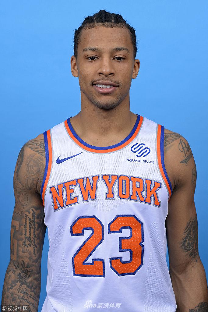 左右排名的 左右排名的